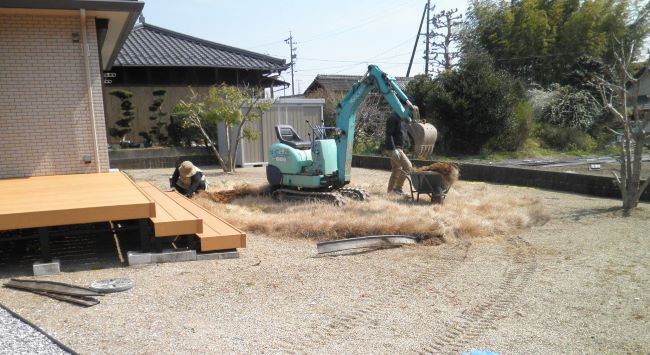 高麗芝は定期的なメンテナンスが必要な為、今後は

水やりも芝刈りも必要がなくなるので楽になります。



GardenLife北川産業(株)各務原店
　　　　　　　　　担当　長屋