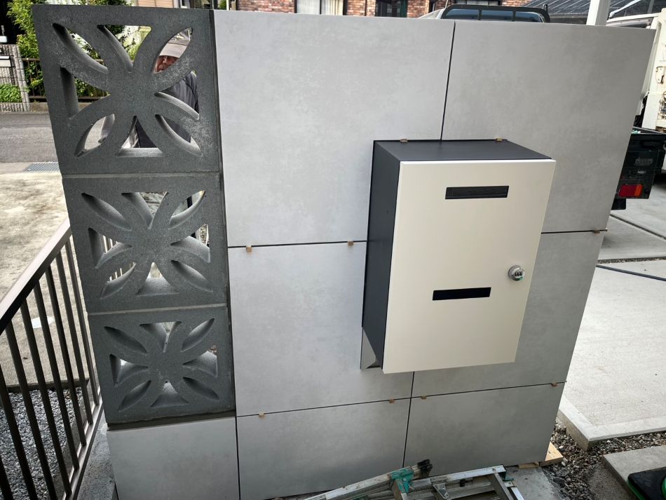 ≪施工途中≫タイル張り施工①